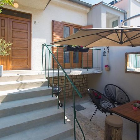 Holiday House Vida Biograd Na Moru Bagian luar foto