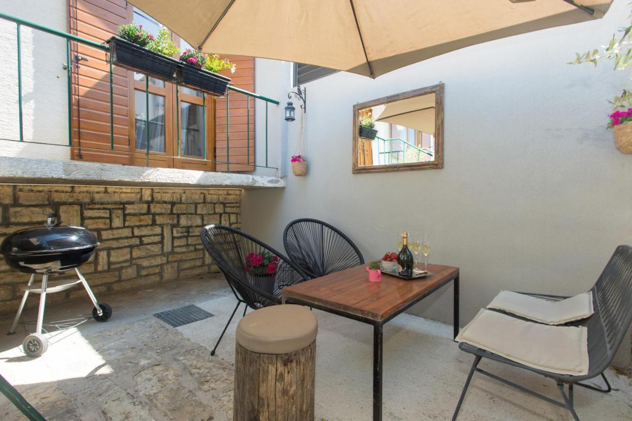 Holiday House Vida Biograd Na Moru Bagian luar foto