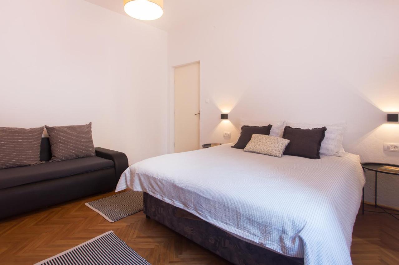Holiday House Vida Biograd Na Moru Bagian luar foto